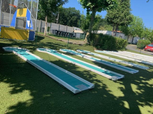 Camping Le Ruisseau Saint-André-de-Seignanx Exterior foto