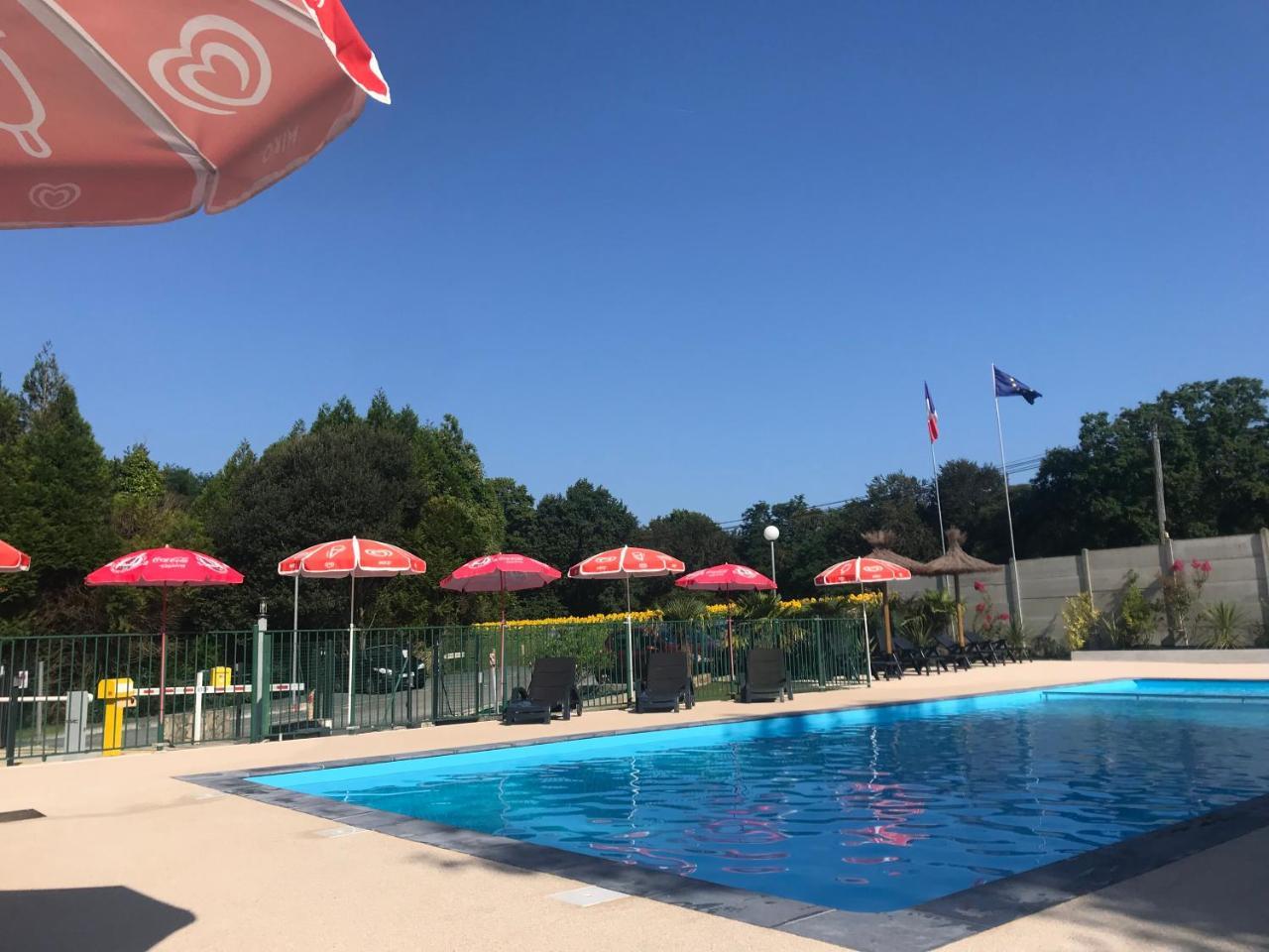 Camping Le Ruisseau Saint-André-de-Seignanx Exterior foto