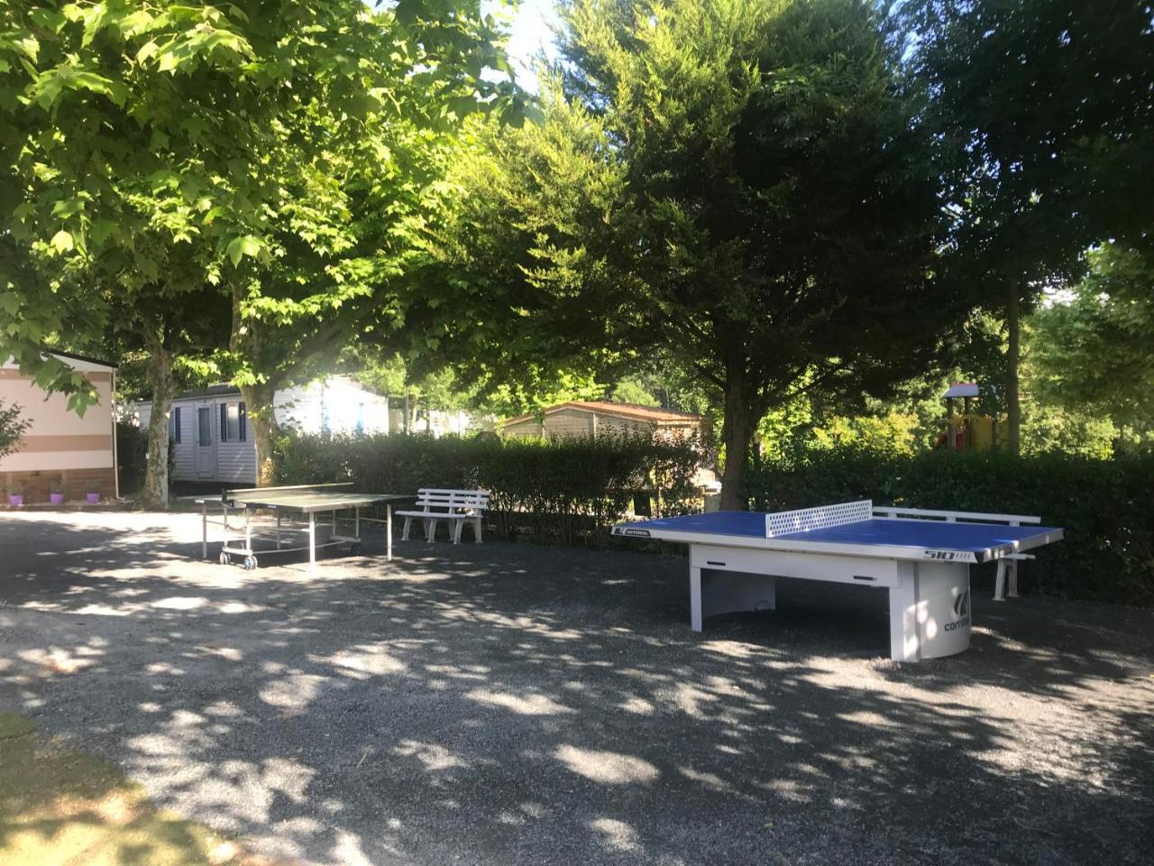 Camping Le Ruisseau Saint-André-de-Seignanx Exterior foto